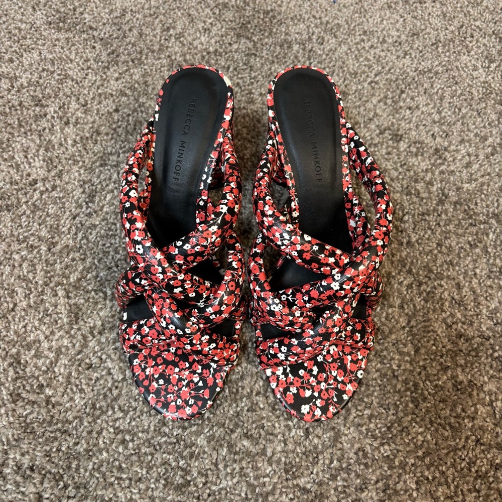 Rebecca Minkoff Amandine Heel in Red Floral‎ Print Chunky Heel Slip-on Size 9 - Picture 3 of 6